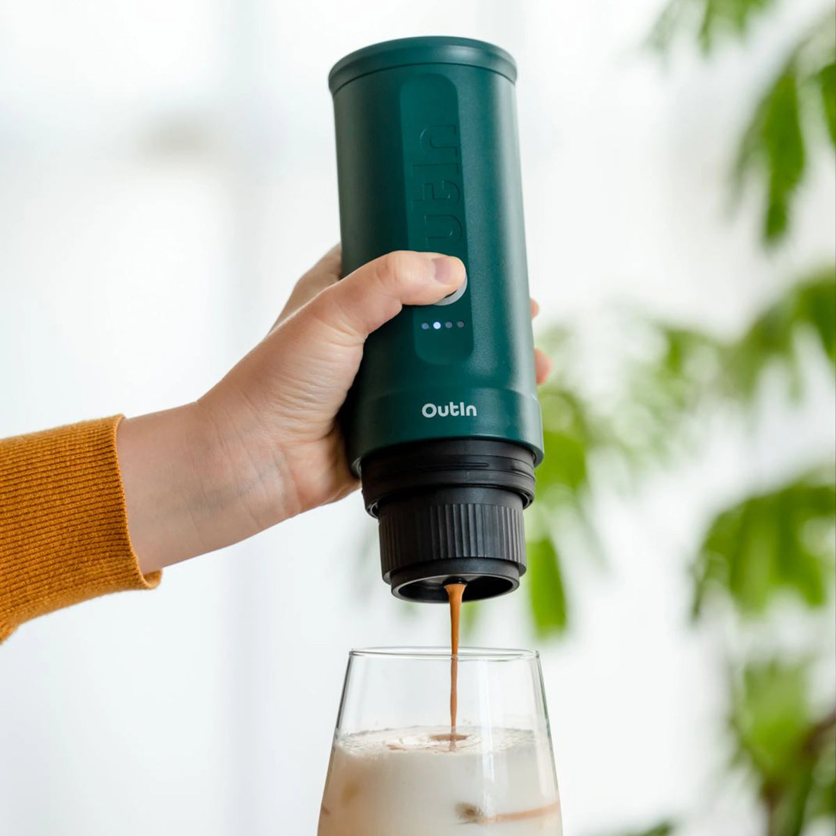 Outin Nano Tragbare Espresso Maschine (Outin Teal) - Coffee Coaching Club
