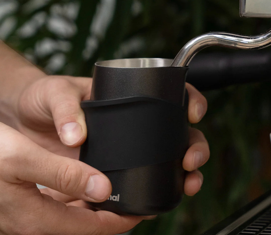 Subminimal Flowtip Milch Pitcher - Coffee Coaching Club