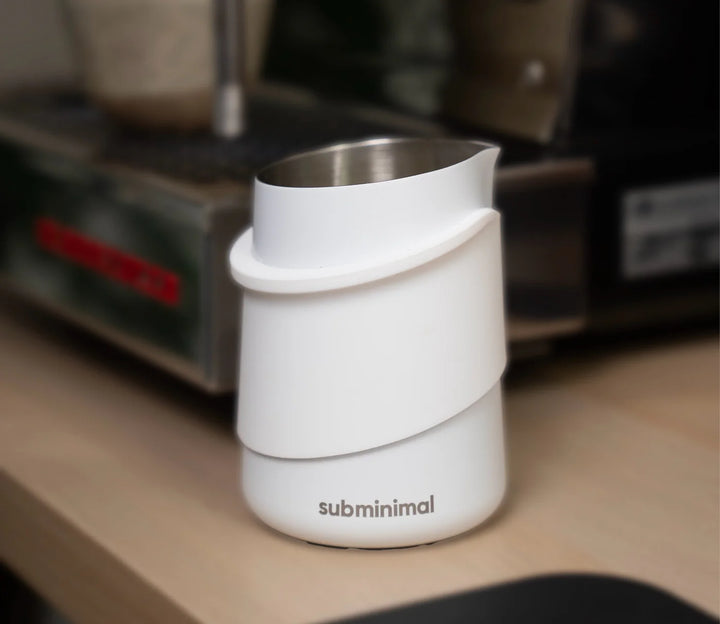 Subminimal Flowtip Milch Pitcher - Coffee Coaching Club