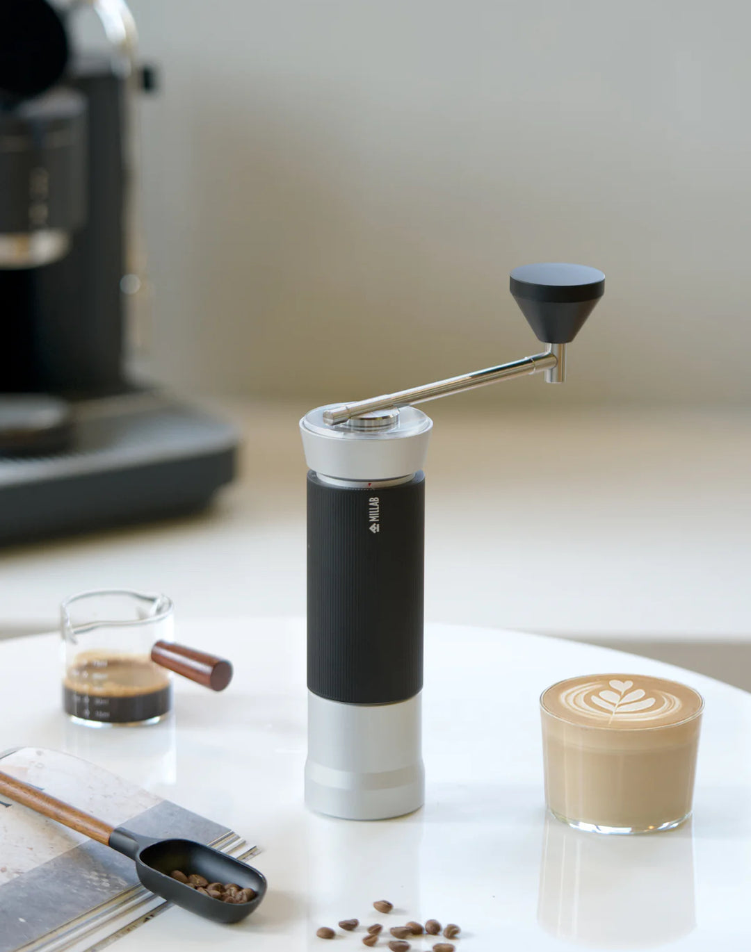 Millab M01 Timemore Hand Grinder – Präzision neu definiert - Coffee Coaching Club GmbH