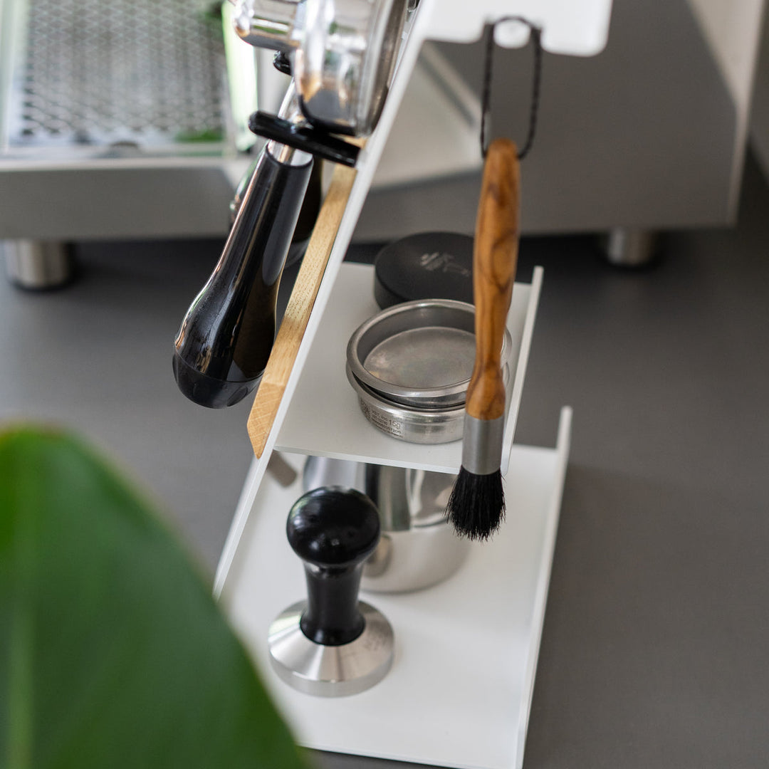 Flate - Station mit Siebträgerhalter für Barista Zubehör - Coffee Coaching Club