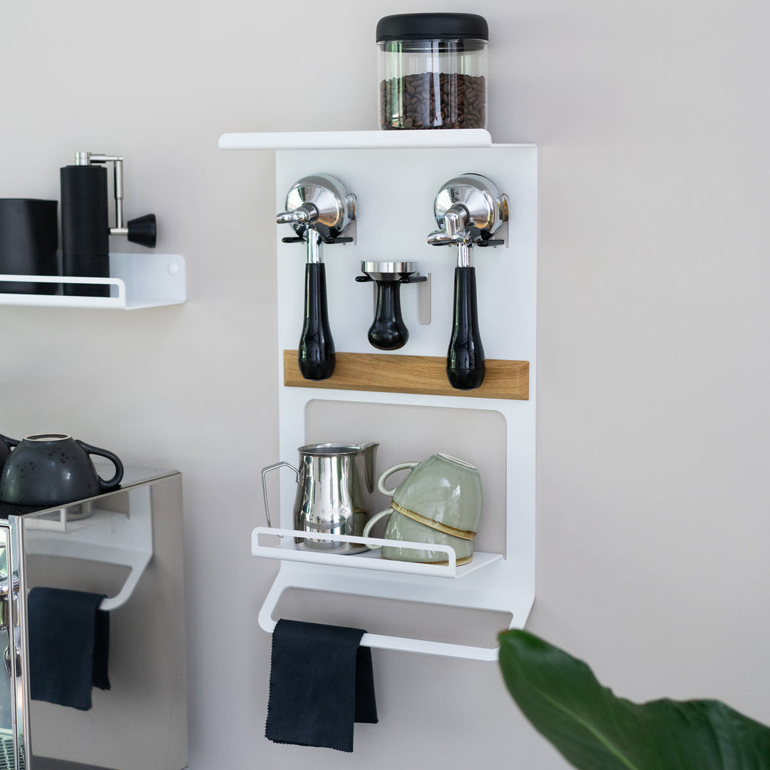Flate - Barista Regal für Barista Zubehör - Coffee Coaching Club