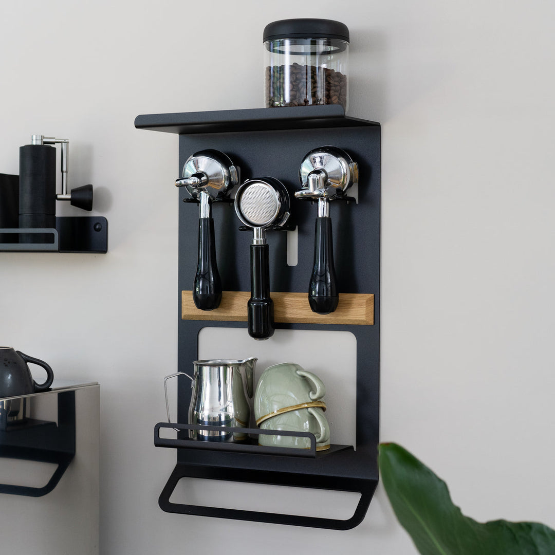 Flate - Barista Regal für Barista Zubehör - Coffee Coaching Club
