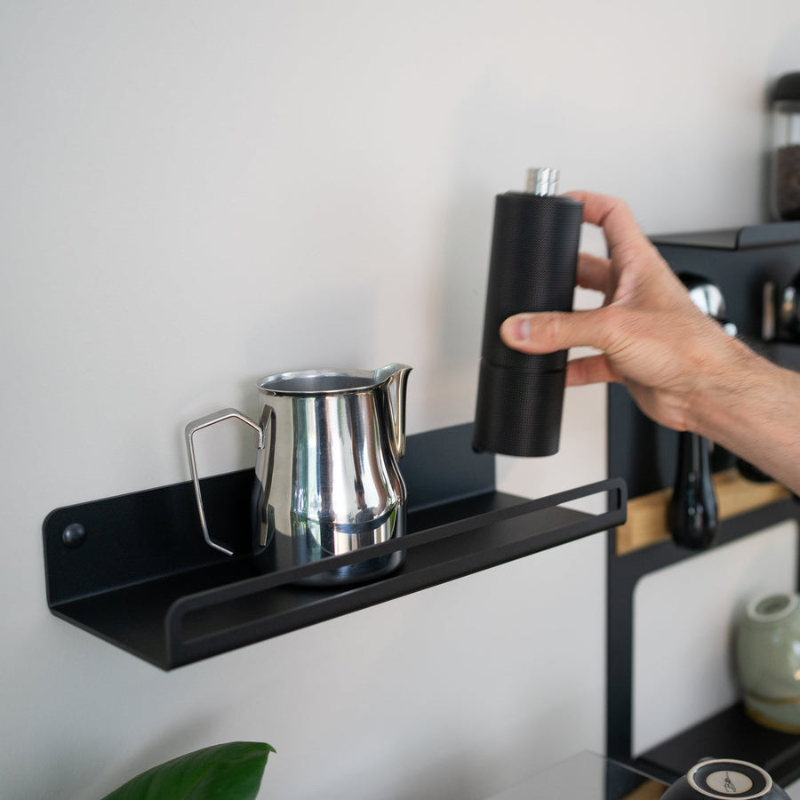 Flate - Barista Wandregal für Kaffeebohnen und Barista Zubehör - Coffee Coaching Club