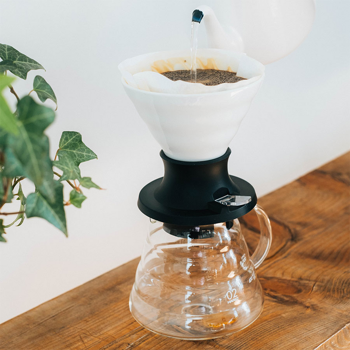 Der Hario V60 Keramik oder Glas Immersion Coffee Dripper SWITCH - Coffee Coaching Club