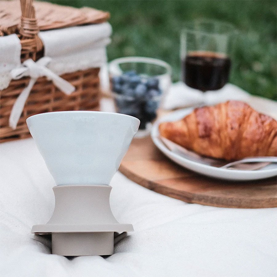 Der Hario V60 Keramik oder Glas Immersion Coffee Dripper SWITCH - Coffee Coaching Club