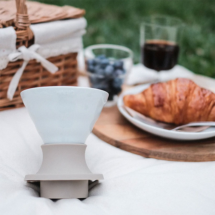 Der Hario V60 Keramik oder Glas Immersion Coffee Dripper SWITCH - Coffee Coaching Club
