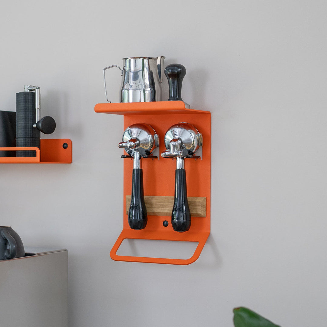 Flate - Kompaktes Barista Regal mit Siebträgerhalter für Barista Zubehör - Coffee Coaching Club GmbH