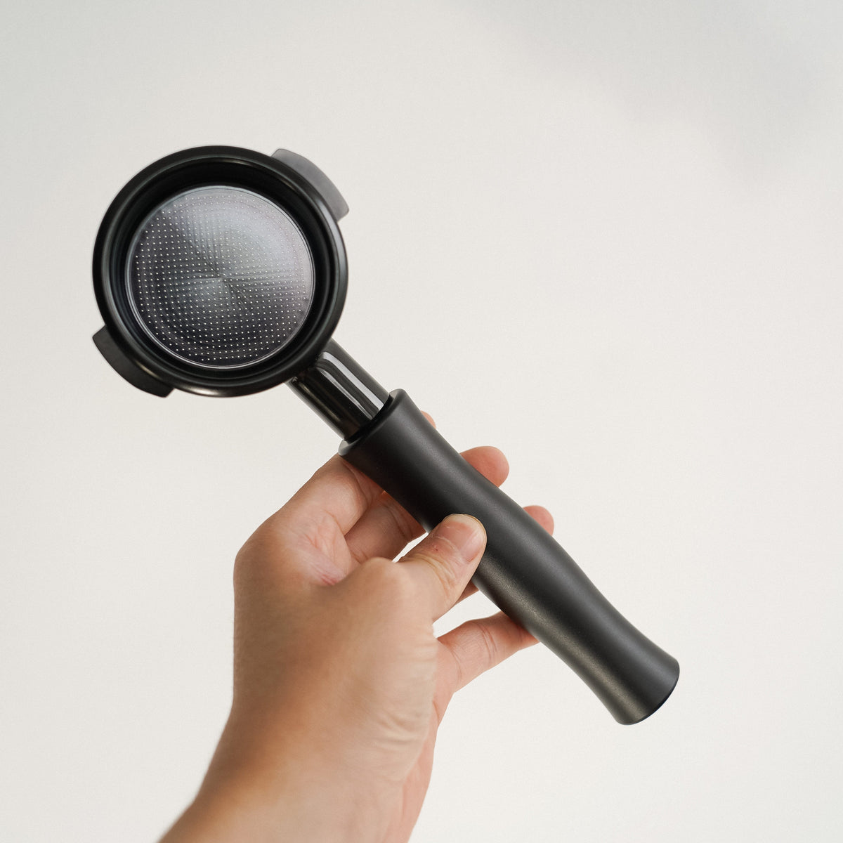 Normcore Bottemless Portafilter mit Titanium PVD Beschichtung E61 - Coffee Coaching Club