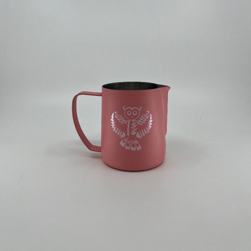 Dario Pieber Latte Art Milch Pitcher - Coffee Coaching Club GmbH