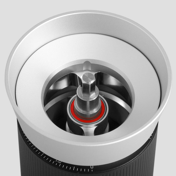 Millab M01 Timemore Hand Grinder – Präzision neu definiert - Coffee Coaching Club GmbH