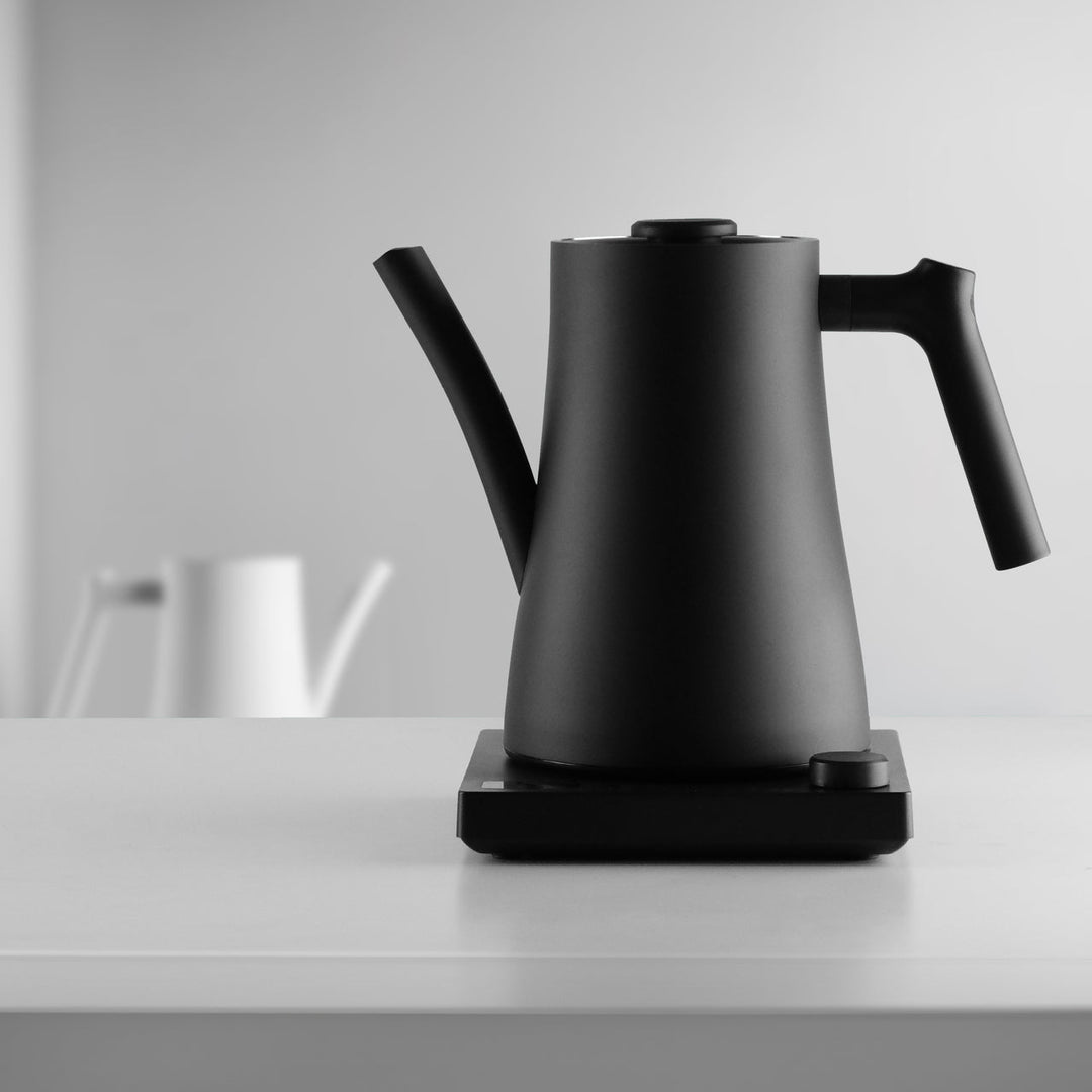 Varia Aura Smarter Wasserkocher 1.5L - Coffee Coaching Club