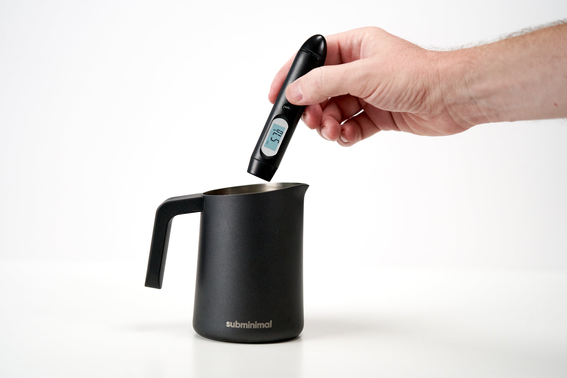 Subminimal Kontaktloses Thermometer - Coffee Coaching Club