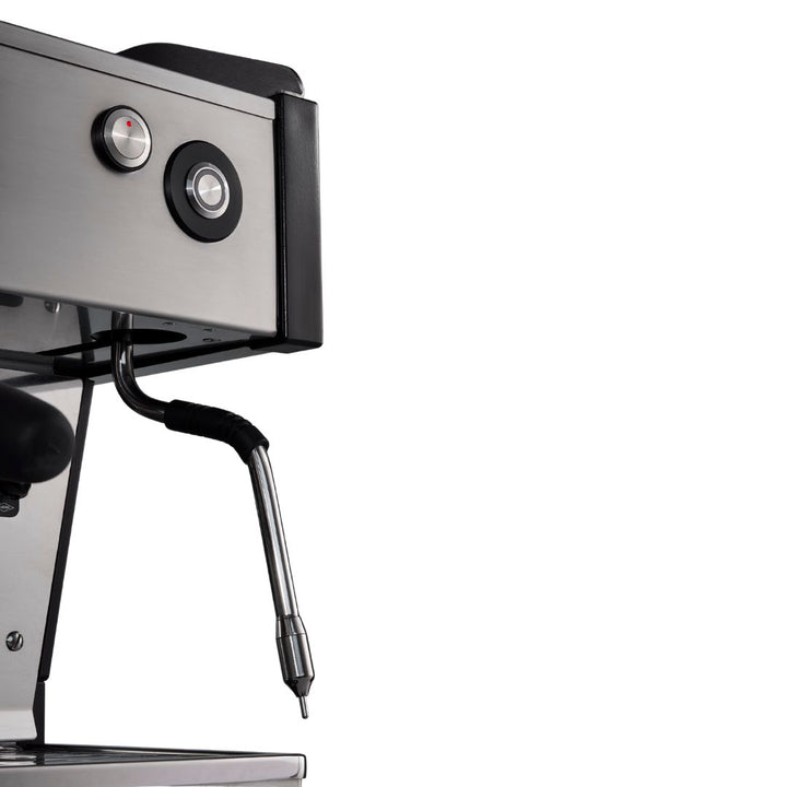 SmartSteam Dampflanze mit Temperatursensor an der rechten Seite der La Marzocco Linea PB X