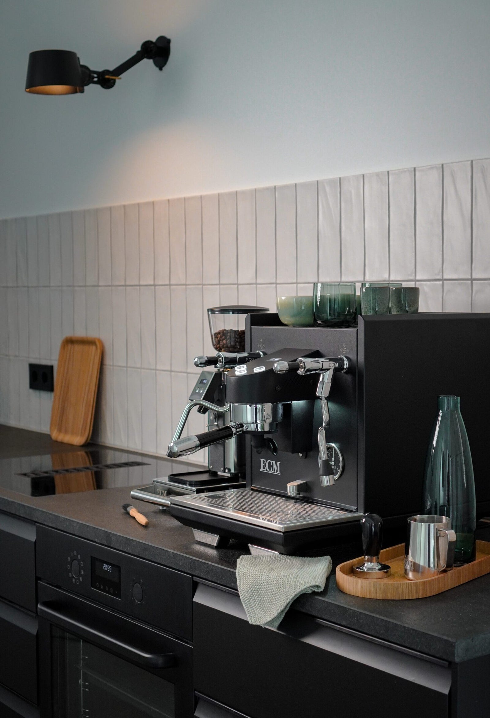 ECM Estetika Dualboiler Exclusive Line Mattschwarz – Frontansicht – Coffee Coaching Club 1