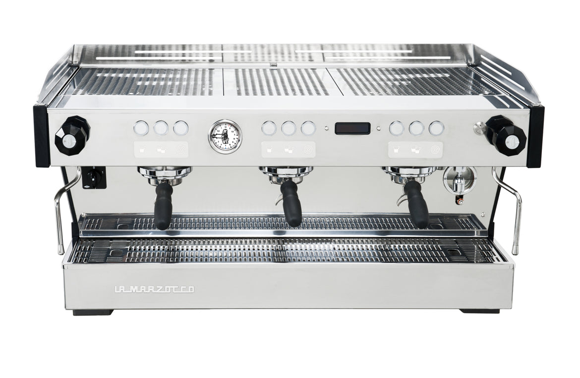 La Marzocco Linea PB X AV 3-gruppig – Seitenansicht – Coffee Coaching Club 2