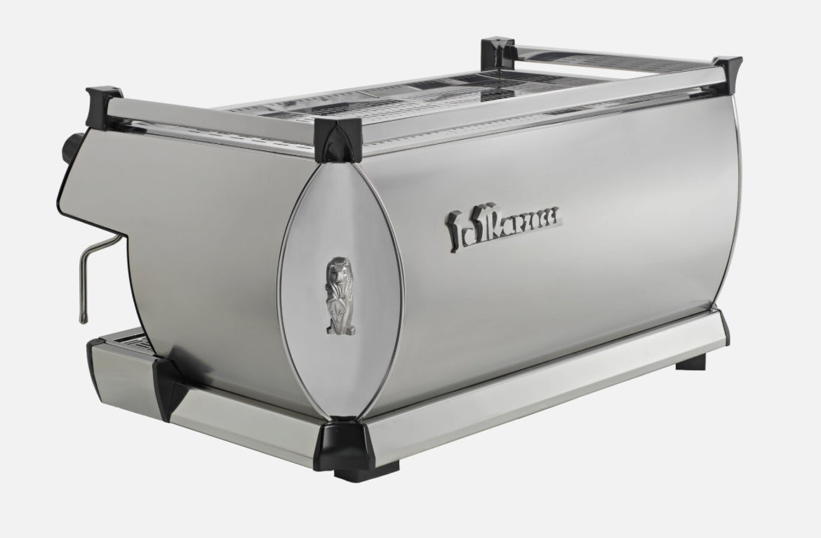 La Marzocco GB5 AV 3-gruppig – Seitenansicht – Coffee Coaching Club 2