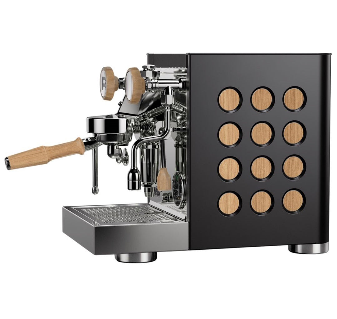 Rocket Appartamento TCA - With wooden elements including barista course workshop