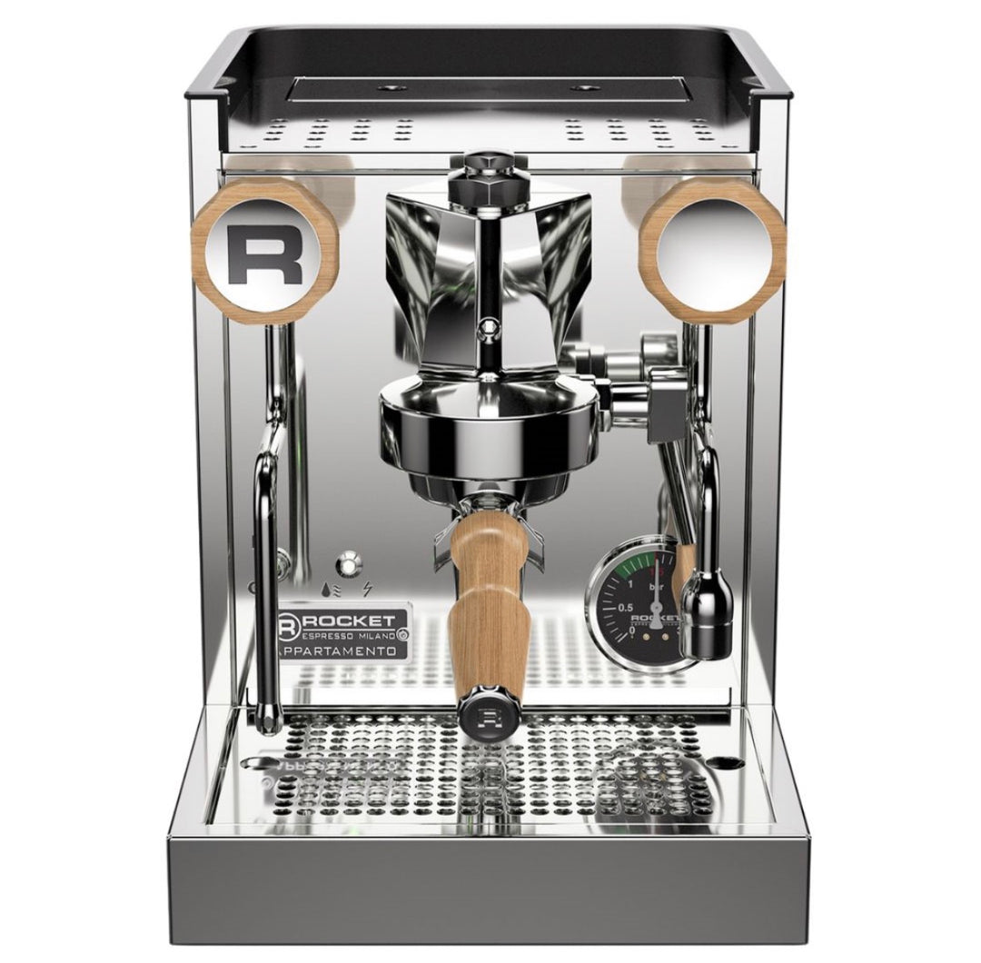 Rocket Appartamento TCA - With wooden elements including barista course workshop