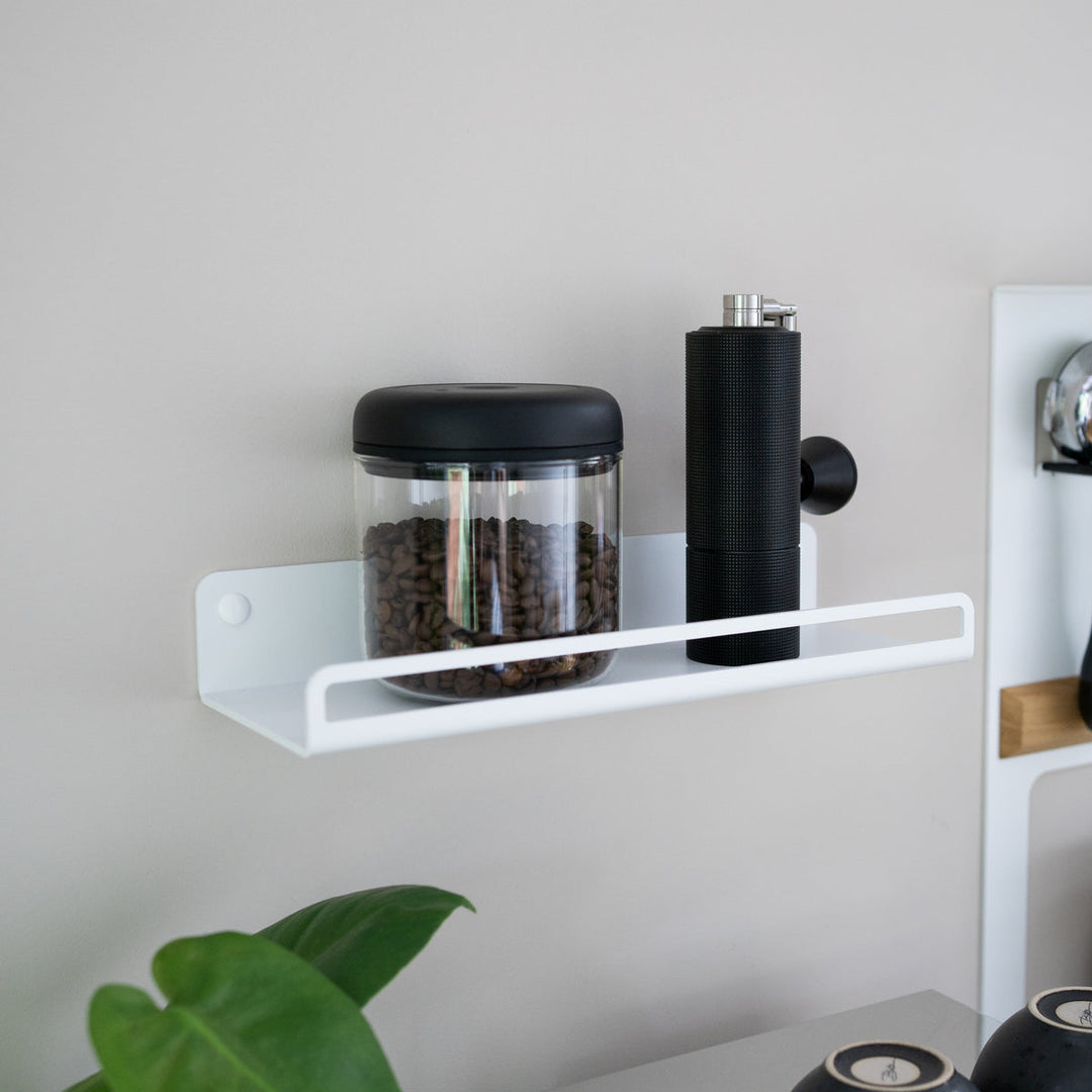 Flate - Etagère murale Barista pour grains de café et accessoires barista