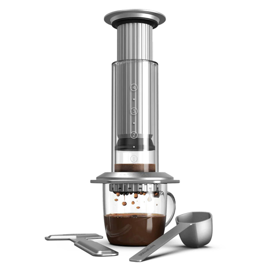 AeroPress Premium Coffee Maker aus Glas und Edelstahl – ein handgefertigtes Meisterwerk