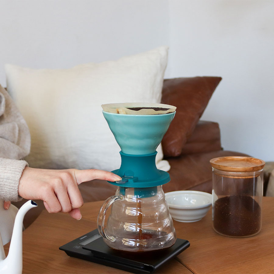 Der Hario V60 Keramik oder Glas Immersion Coffee Dripper SWITCH