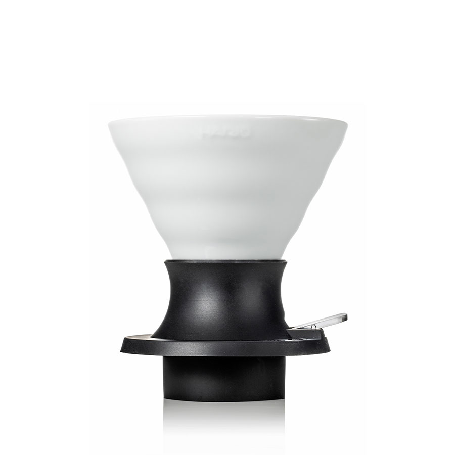 Le filtre à café à immersion en céramique Hario V60 SWITCH 02