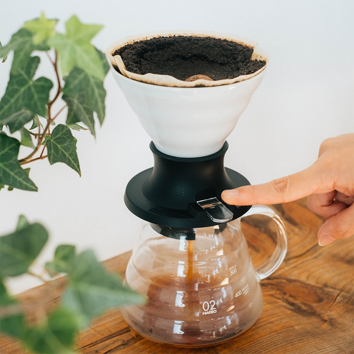 Der Hario V60 Keramik oder Glas Immersion Coffee Dripper SWITCH