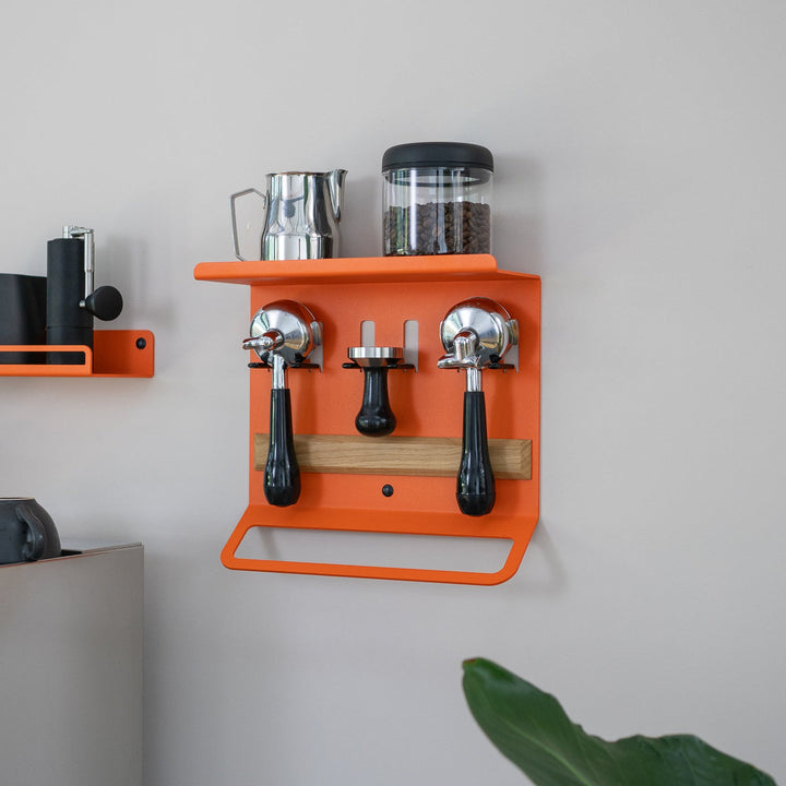 Flate - Board mit Siebträgerhalter für Barista Zubehör