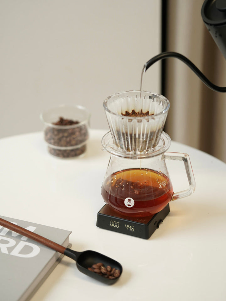 NUTTII Geo-C PRO Digital Coffee Scale – Präzision trifft Portabilität