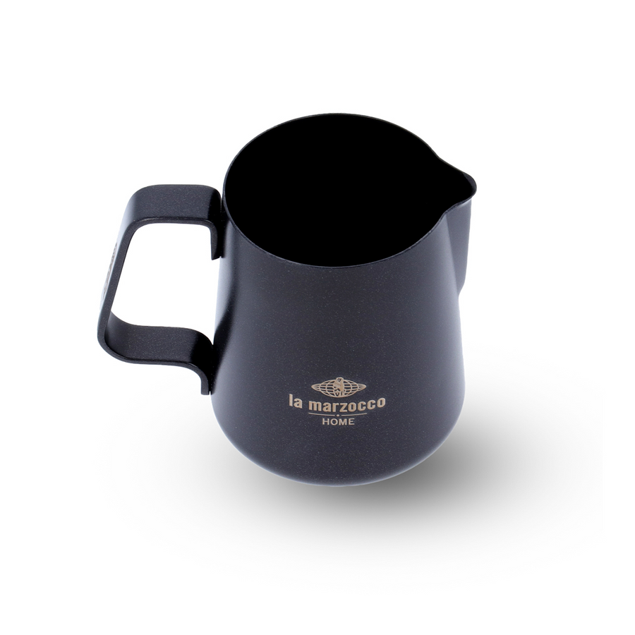 La Marzocco Milch Pitcher 35cl Schwarz - Coffee Coaching Club