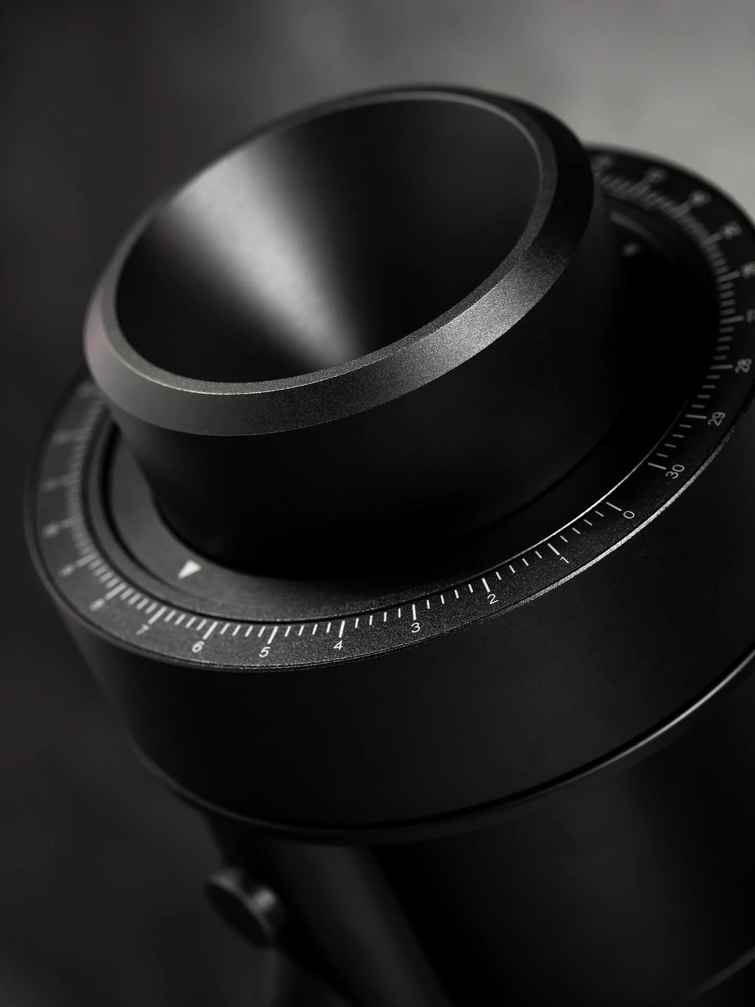 WPM ZP-1 Schwarz mit Bellows und magnetischem Dosierbecher