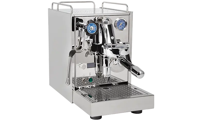 ECM Classika III vue de trois quarts avec porte-filtre – Coffee Coaching Club 2