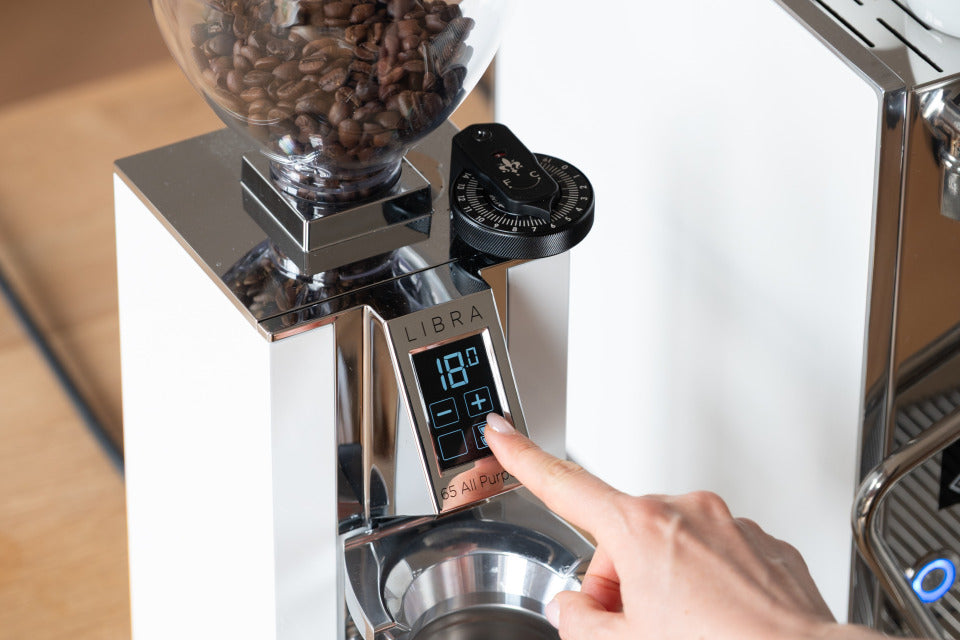 Eureka Mignon Libra 65 All Purpose Bedienung am Touch-Display – Coffee Coaching Club 26