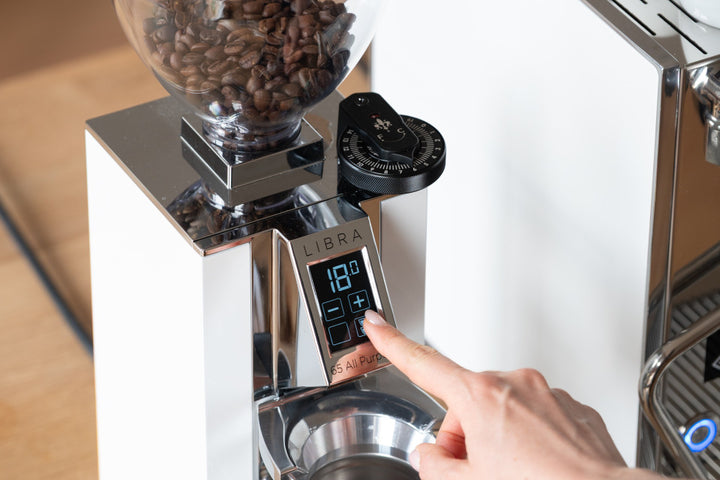 Eureka Mignon Libra 65 All Purpose Bedienung am Touch-Display – Coffee Coaching Club 26