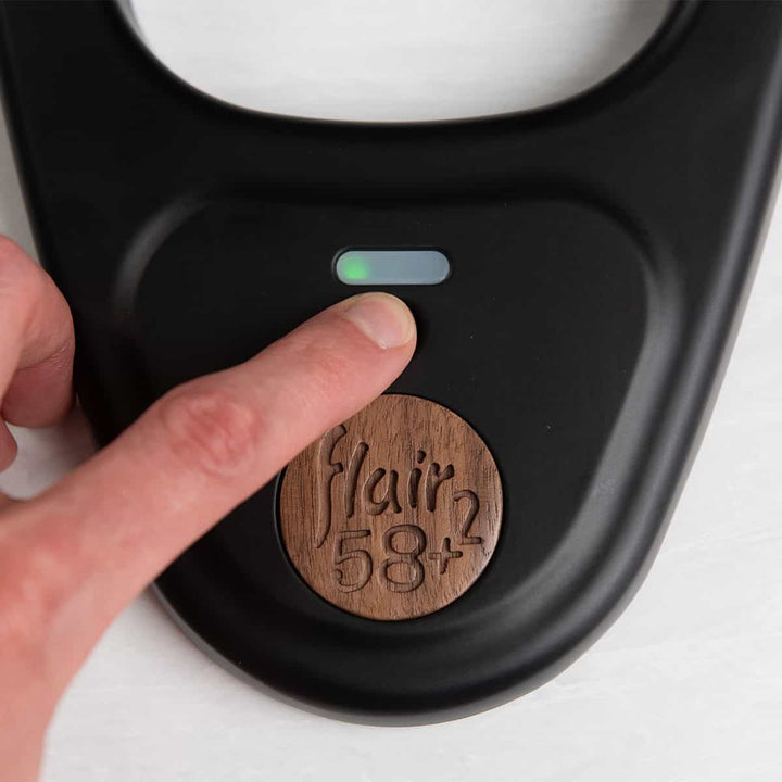 Flair Espresso 58+2 Preheat-Taste mit Leuchtanzeige in der Base – Coffee Coaching Club 12