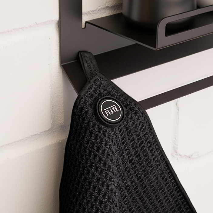 Flate Magnetic Barista Towel Magnet in Silikon-Ecke am Regal – Coffee Coaching Club 5