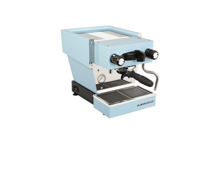 La Marzocco Linea Micra in Hellblau – Frontansicht halbseitlich – Coffee Coaching Club