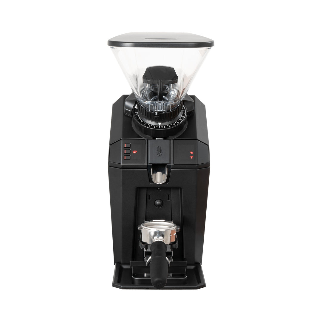La Marzocco Jay Espressomühle schwarz mit Bohnenbehälter und Siebträger, Frontansicht – Coffee Coaching Club