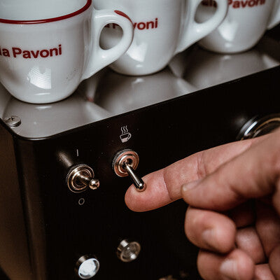 La Pavoni Casa Bar – Deine kompakte Siebträgermaschine für Barista-Genuss