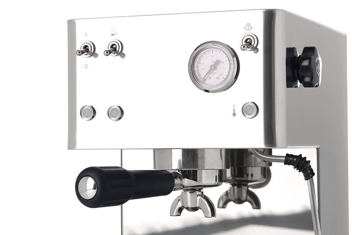 La Pavoni Casa Bar Bedienfeld mit Kippschaltern, Manometer und Brühgruppe – Coffee Coaching Club 13