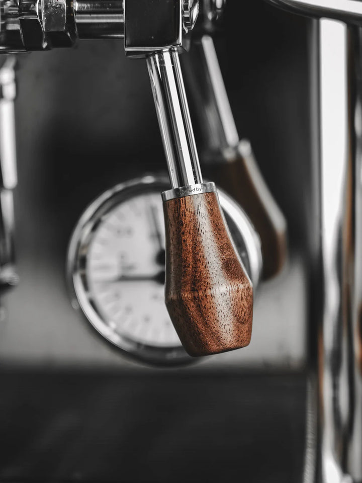 Normcore Walnuss E-61 Hebel 4