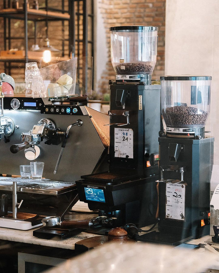 Cinoart PTB-MY Auto Tamper Schwarz – Perfekter Druck, grenzenlose Konstanz