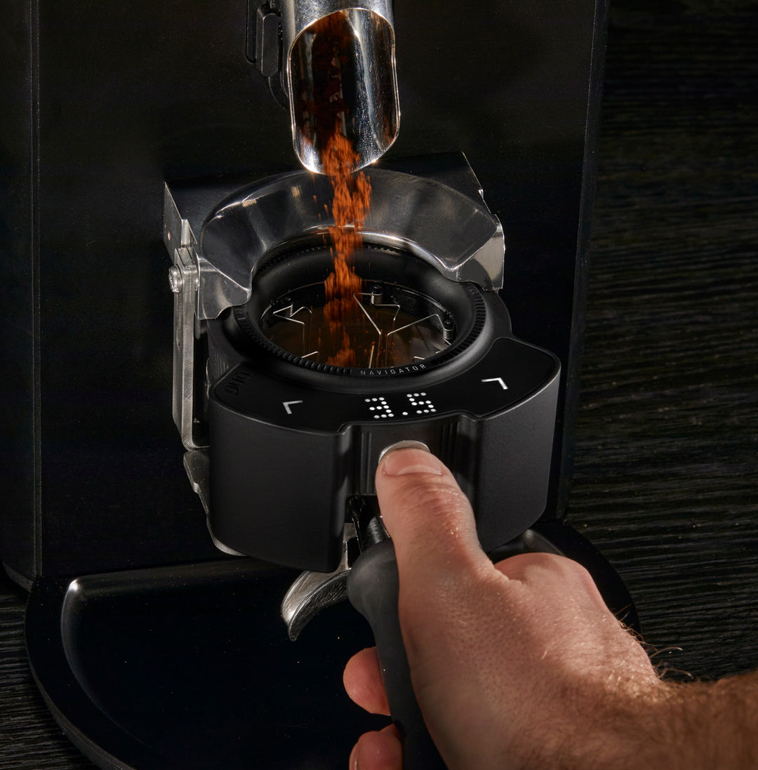 PUQ Prep Navigator Schwarz unter dem Mühlenauslauf – Coffee Coaching Club 10