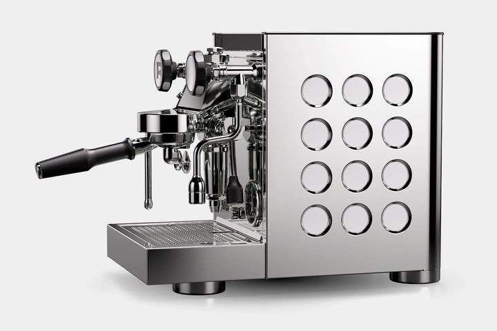 Rocket Appartamento TCA Edelstahl/Weiss Seitenansicht mit weissen Kreisen – Coffee Coaching Club 8