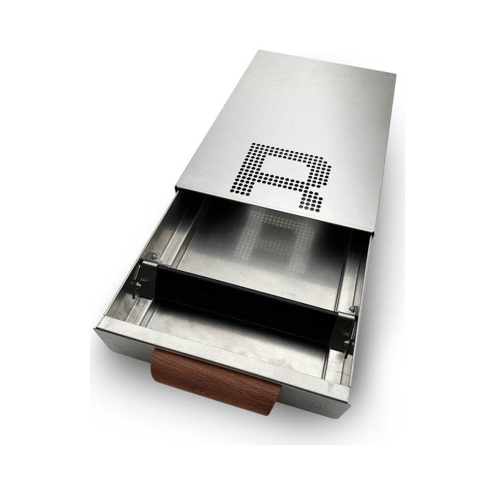 Rocket Espresso Knock Drawer Abschlagschublade Edelstahl mit Holzgriff, geöffnet (RA99908677) – Coffee Coaching Club