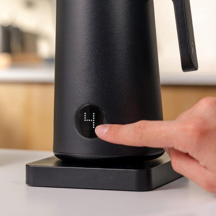 Subminimal NanoFoamer PRO GEN2 Programm am Display wählen – Coffee Coaching Club 30