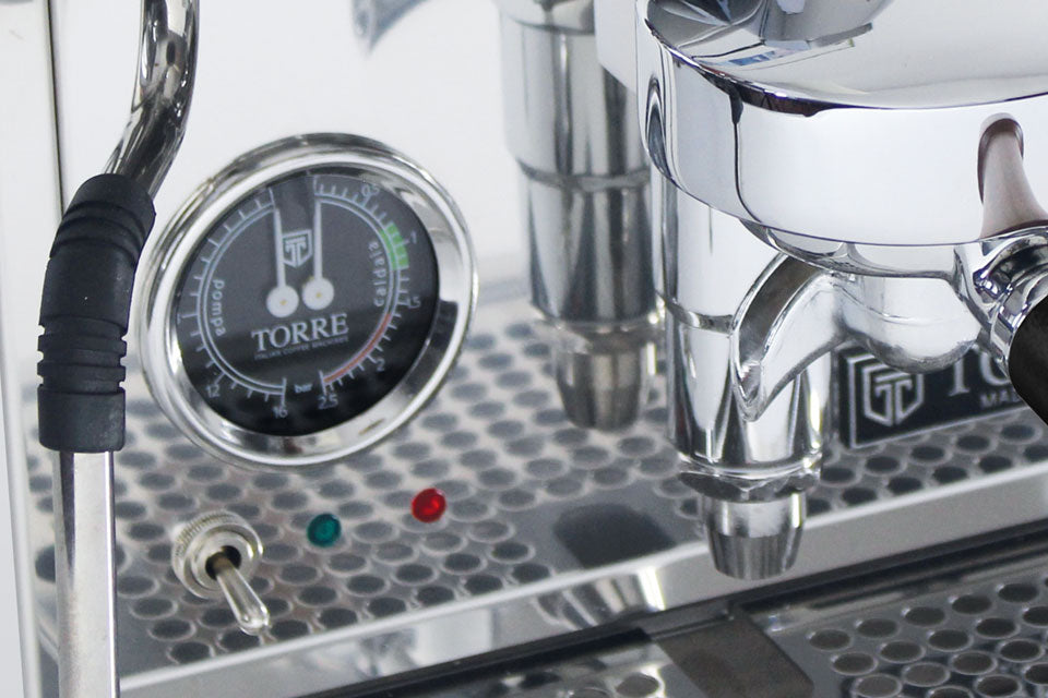 Torre Luigino Cool Touch – Zweikreis Espresso-Maschine mit ERGOLIFT™ - Coffee Coaching Club GmbH