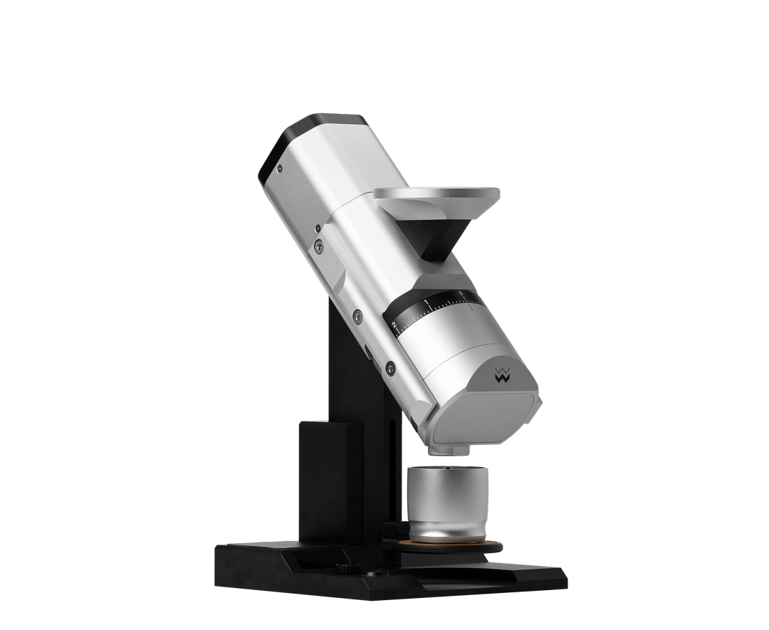 Weber Workshops EG-1 neue Generation Silber Dreiviertelansicht von vorne – Coffee Coaching Club 4
