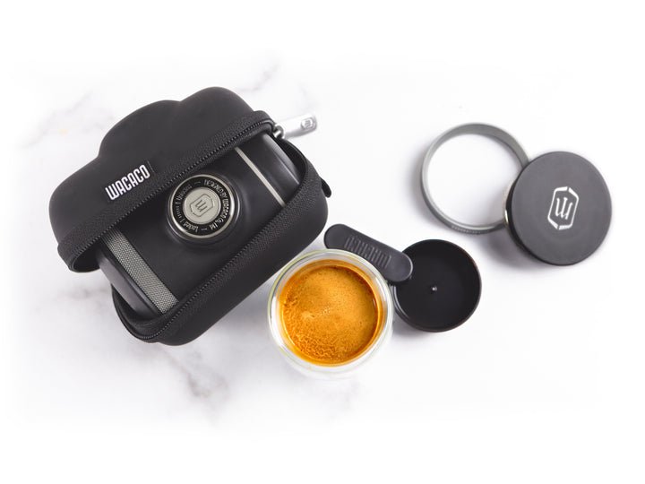 WACACO Picopresso Tragbare Espressomaschine mit Etui - Schwarz - Coffee Coaching Club